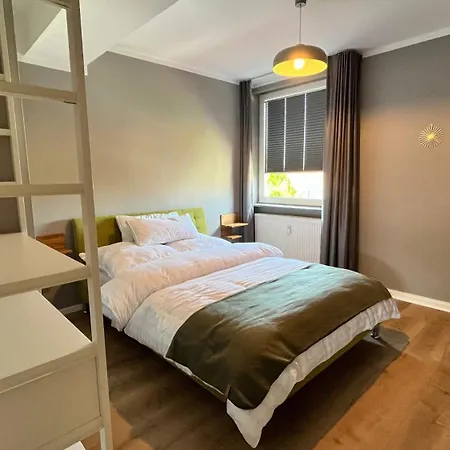 Chez Pheline דירה בוכום